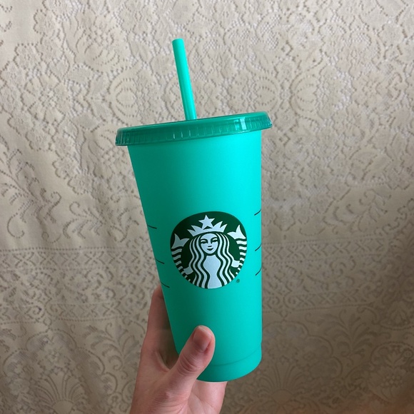 Starbucks Other - 💚One Starbucks color changing cup in green/blue